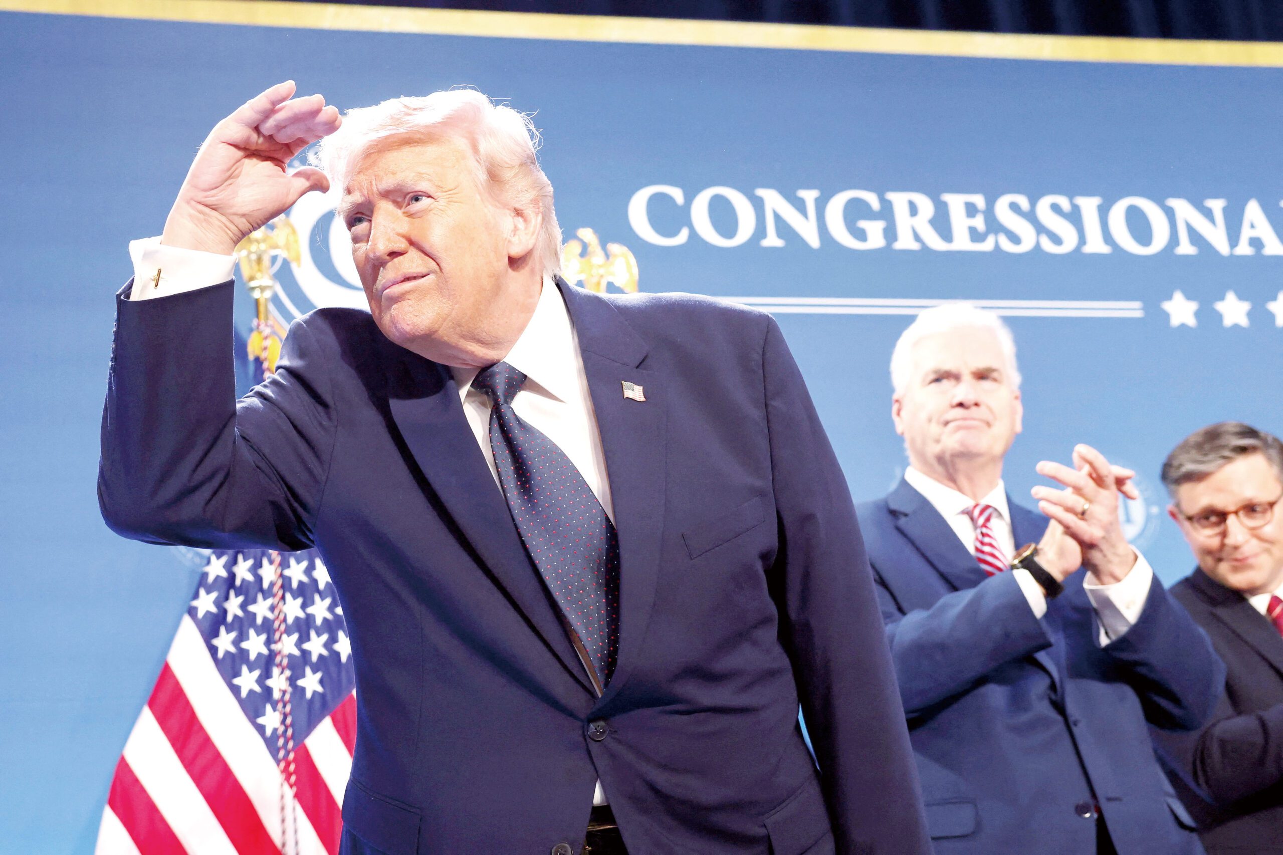 特朗普指，在實現軍事目標方面取得重大進展，比最初設想的時間表提前了很多，對伊朗的軍事行動很快會結束。路透社