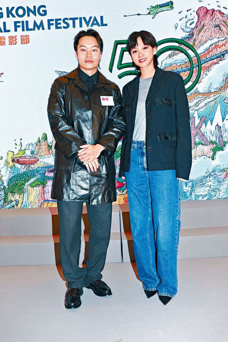 袁澧林相約胡子彤睇《籠民》修復版。