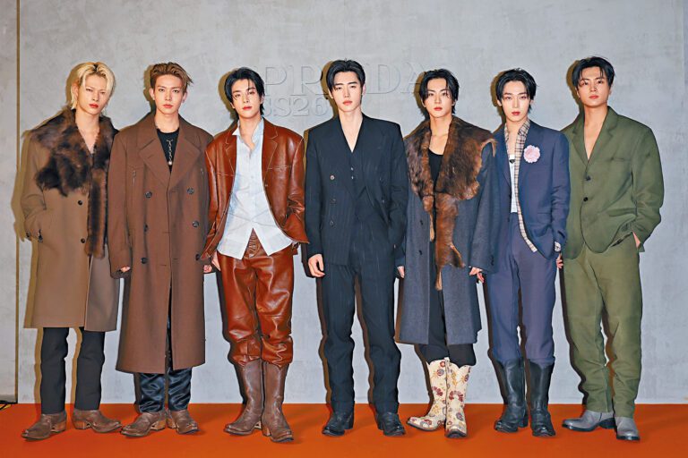 ENHYPEN宣布Heeseung（左二）退團單飛，組合以6人姿態繼續活動。