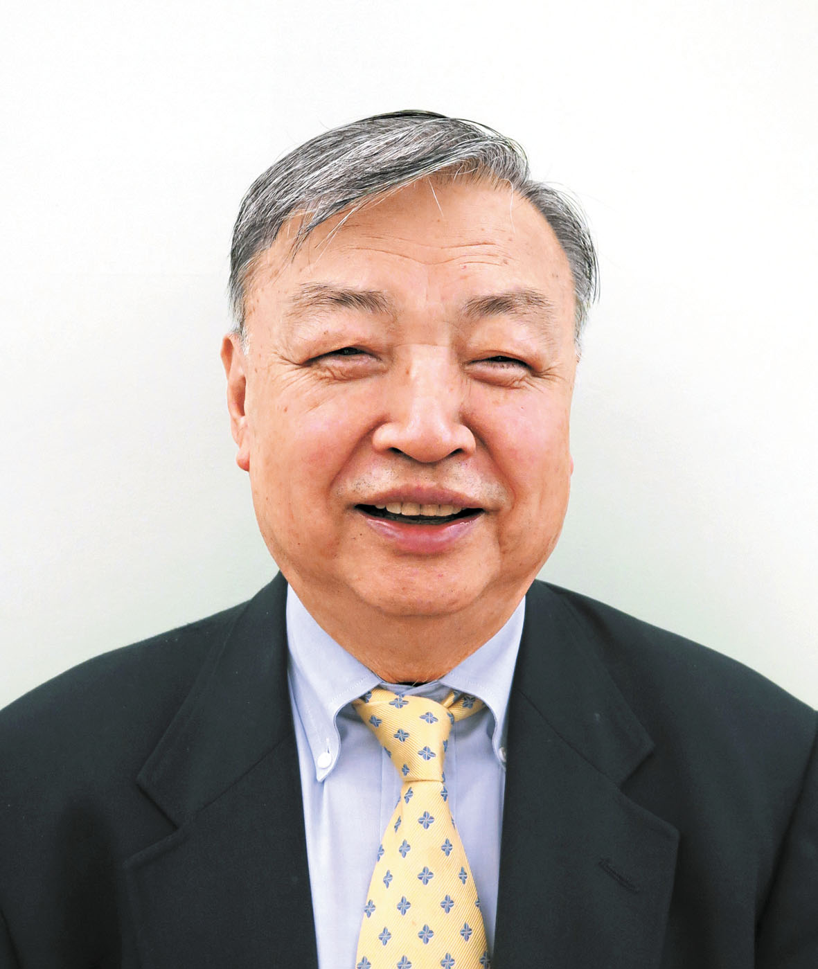 年過80歲高齡的王碚仍然活躍在華人社區。