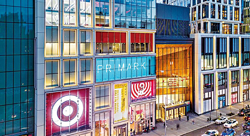 布碌崙下城購物中心前傳槍聲。