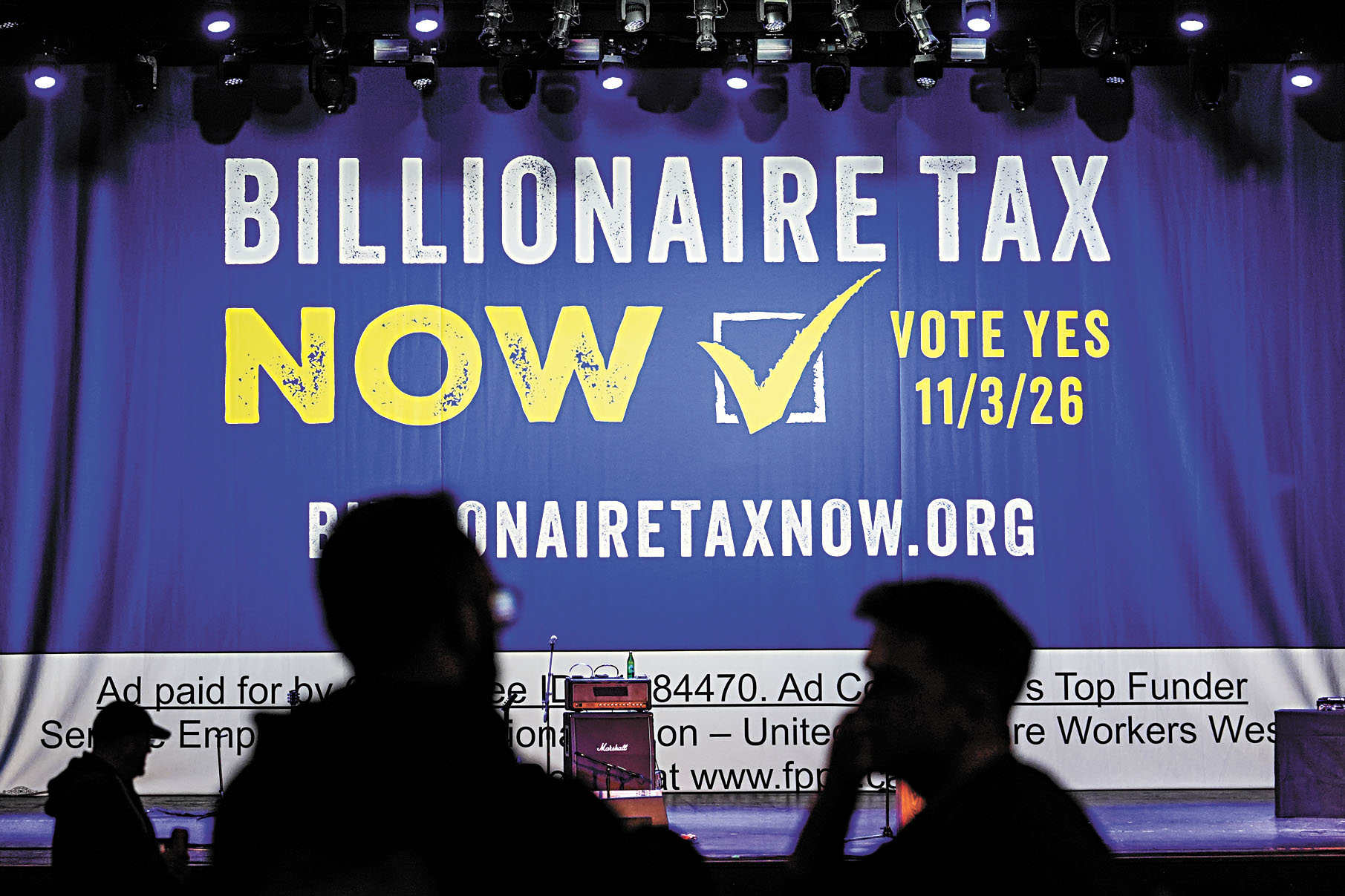 加州可能推出的億萬富豪稅提案廣受關注,圖為上月中工會組織在洛杉磯舉行集會支持該提案。美聯社資料圖片