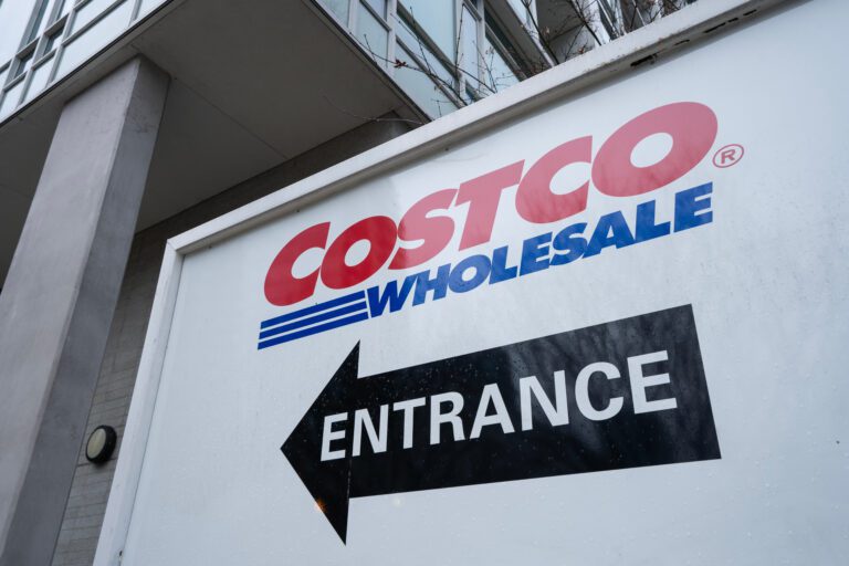 Costco穿衣規定曝光：進店至少要穿兩樣，很多會員現在才發現