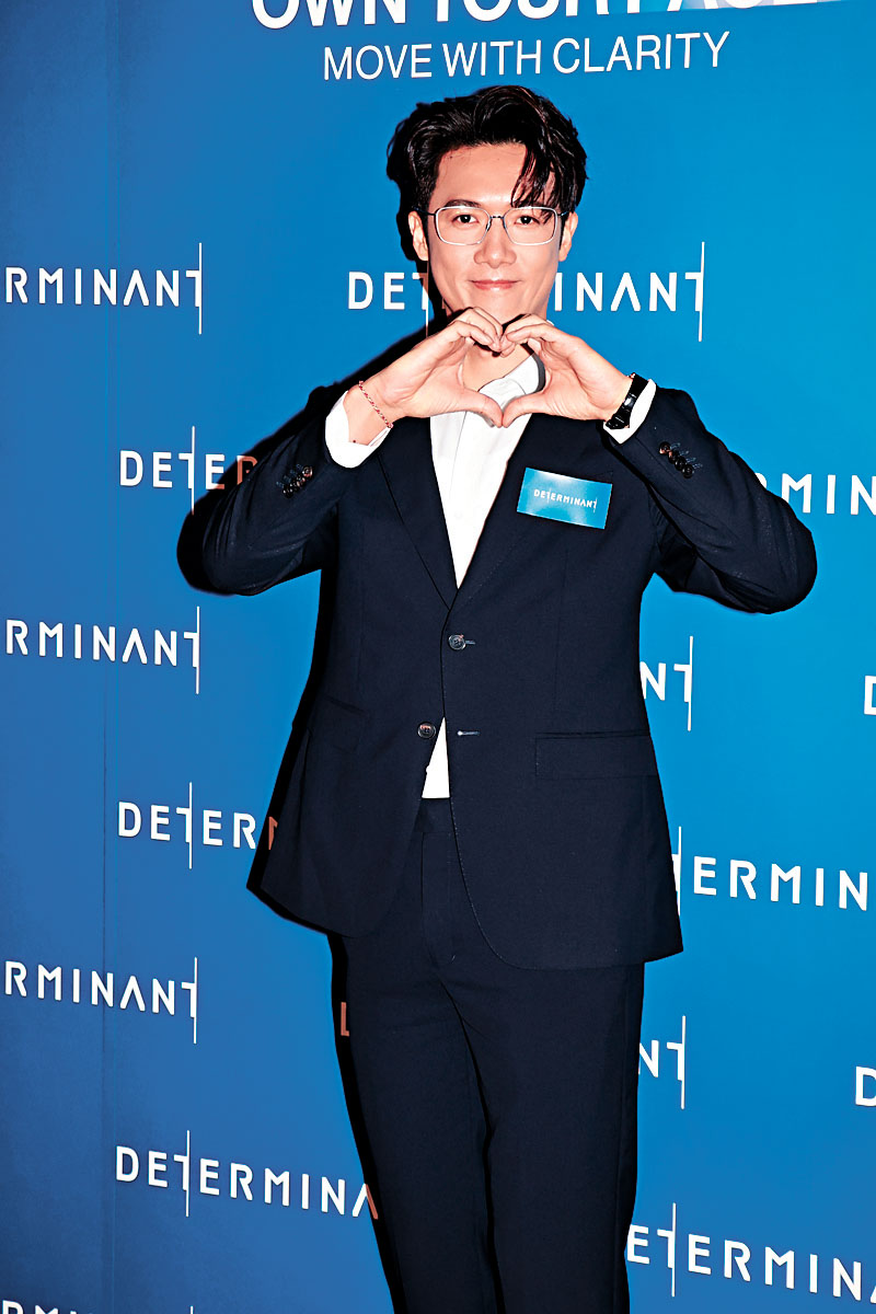 ■Stanley透露未婚妻Alina去了秘魯旅行，並飲死藤水飲到嘔。