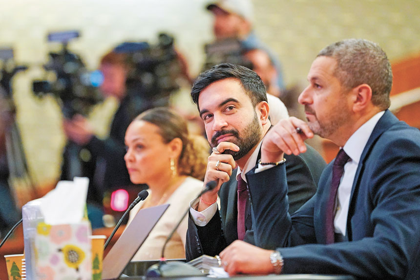 馬姆達尼表示，歡迎全世界遊客，但不會以犧牲工薪家庭為代價。 Cindy Schultz/紐約時報