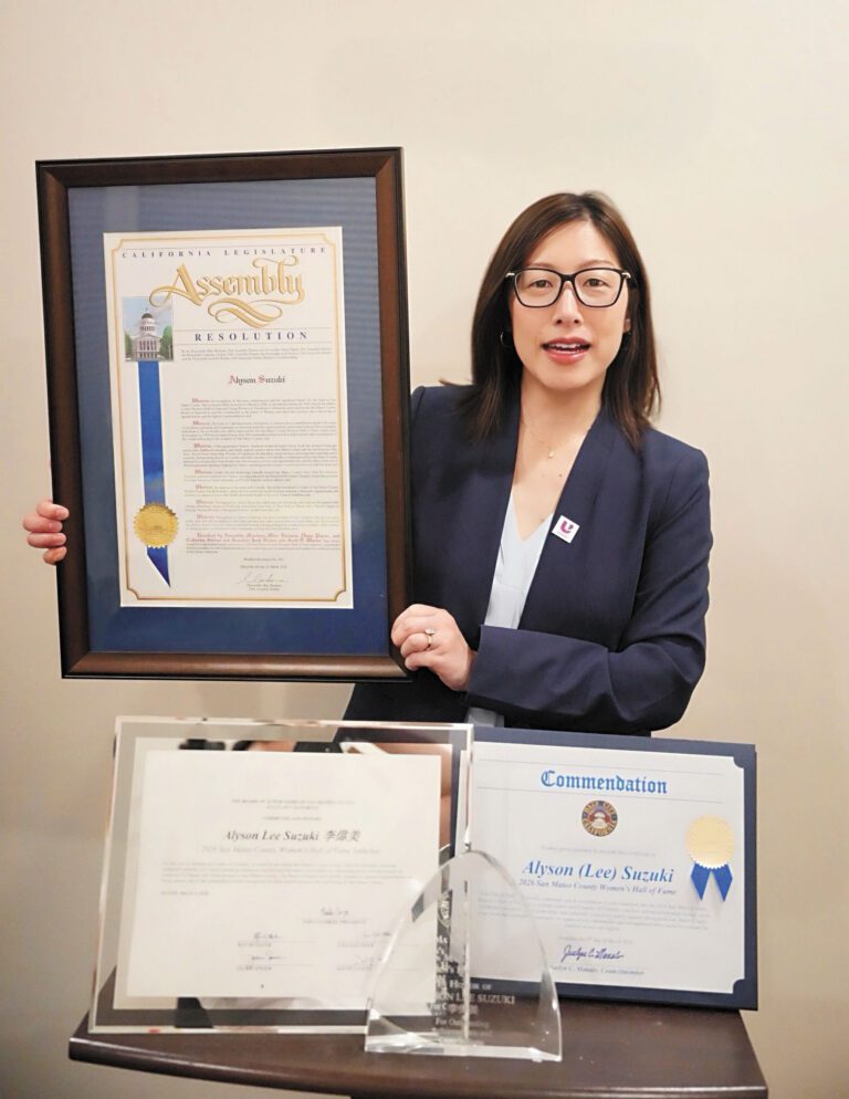 華裔李偉美入選聖馬刁縣女性名人堂。受訪者提供