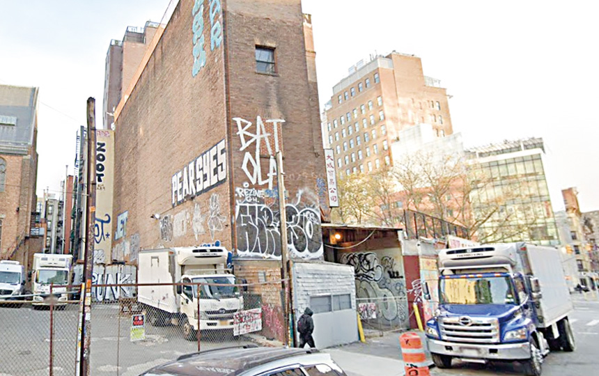 華埠街頭11日再發生一起持武劫案。 取自谷歌地圖