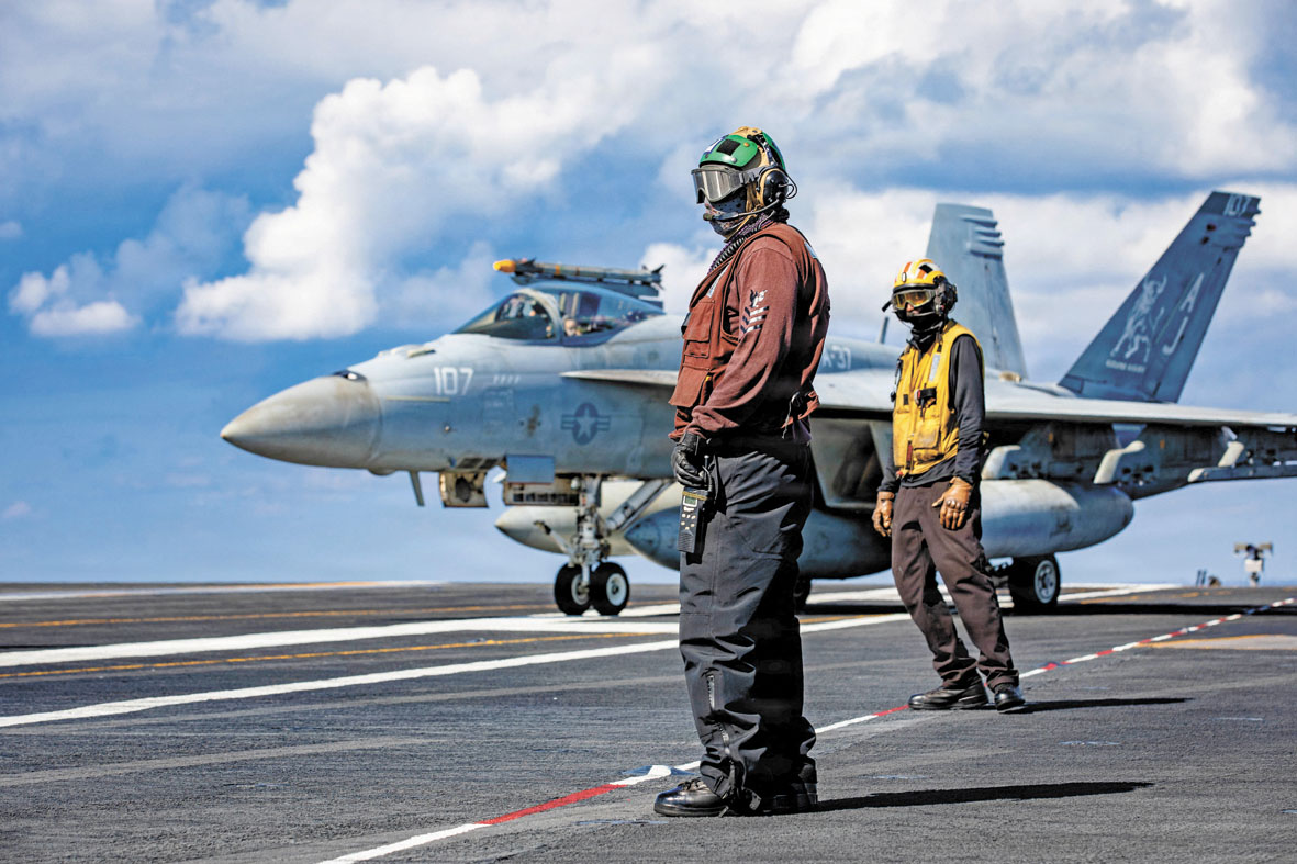 「福特號」航母目前在紅海參與美國對伊朗的軍事行動。路透社