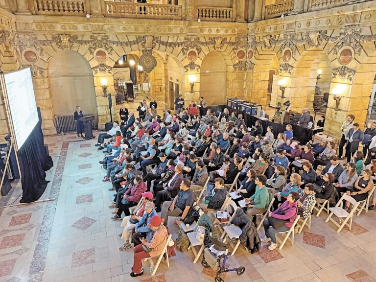 第三輪華埠社區監獄設計研討會仍然吸引過百中外人士參加。