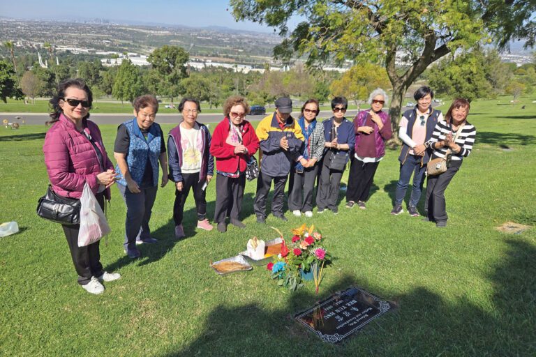 世廣會暨婦女新運會追思已故僑領。 受訪人提供