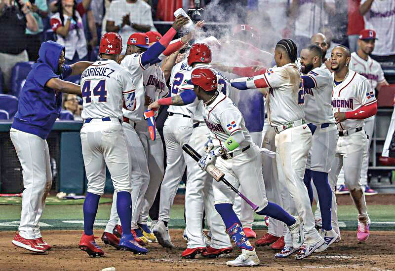 威爾斯再見3分砲。網上圖片