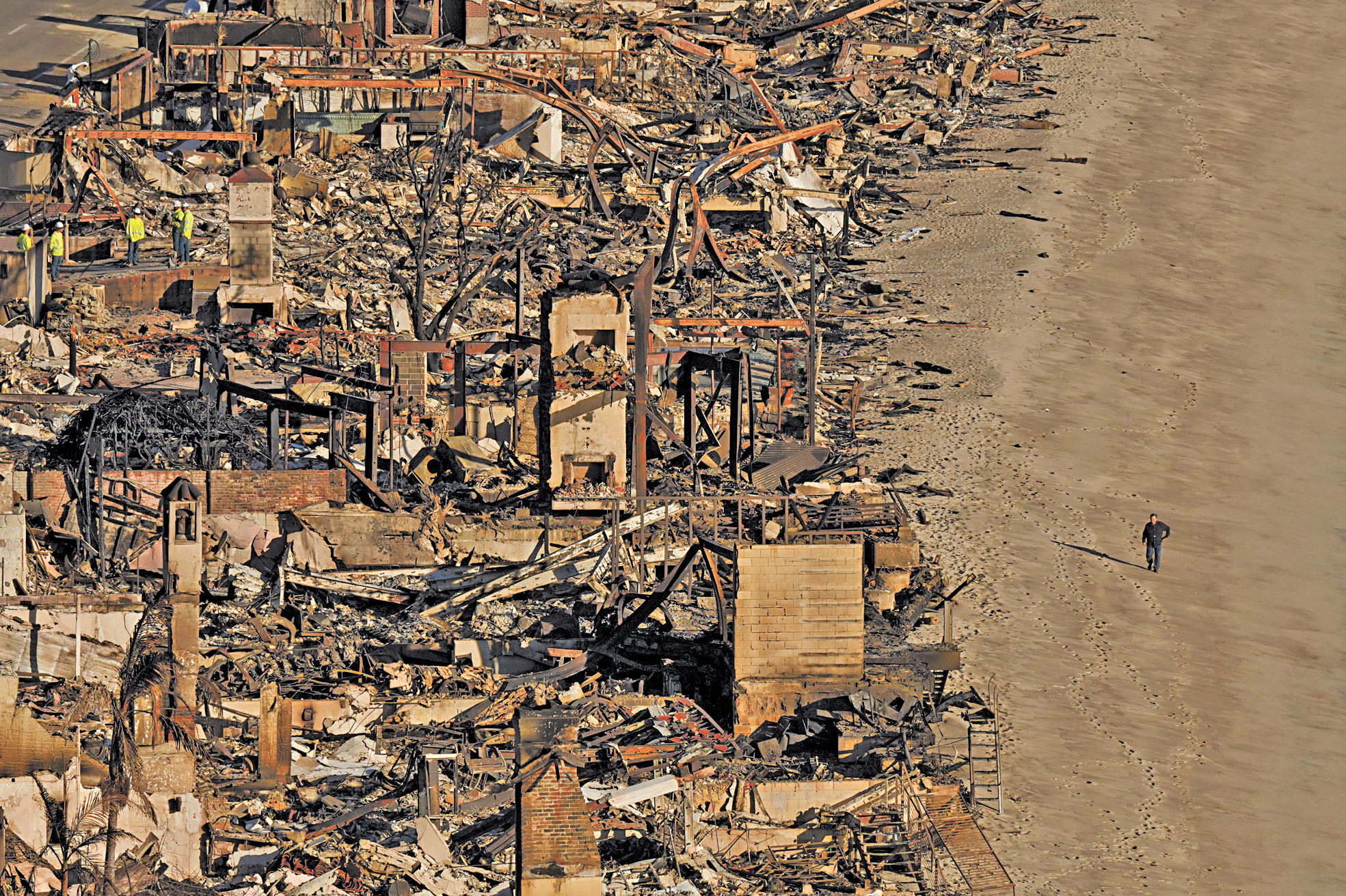 State Farm因去年初洛杉磯山火獲准調漲保費。美聯社資料圖片