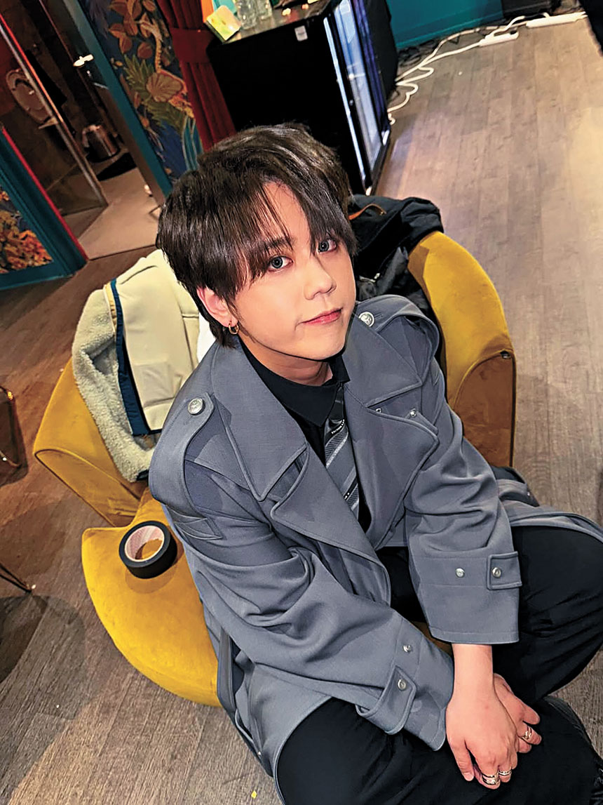 姜濤大派福利，分享倫敦個唱的後台點滴。