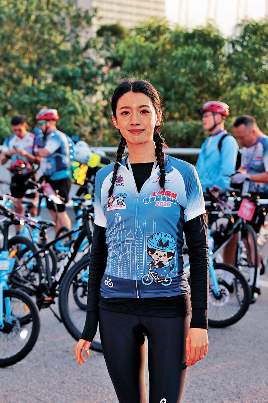 蔡思貝宣布離巢TVB後首現身，否認約滿前被「雪藏」。