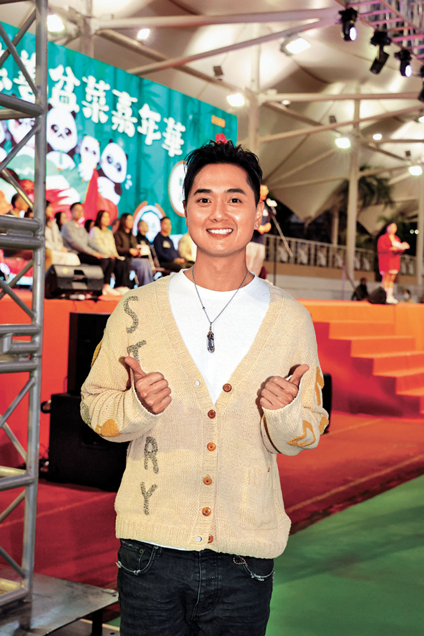 鄭俊弘笑言無意爭「一哥」地位。