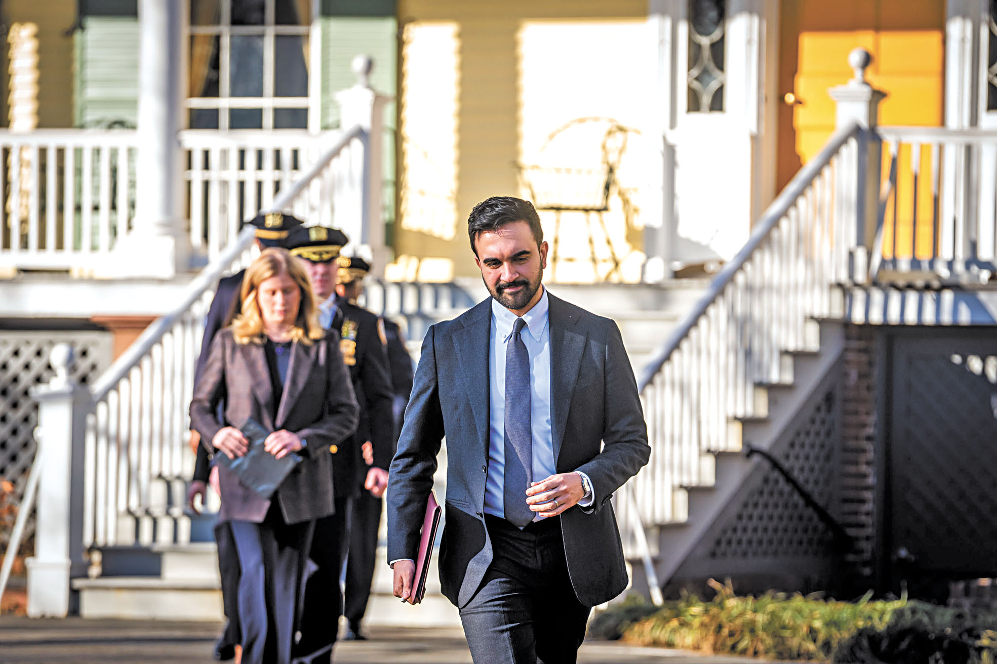 馬姆達尼試圖動用緊急儲備金來平衡預算，被批評是「新手錯誤」。市長辦公室Flickr圖片