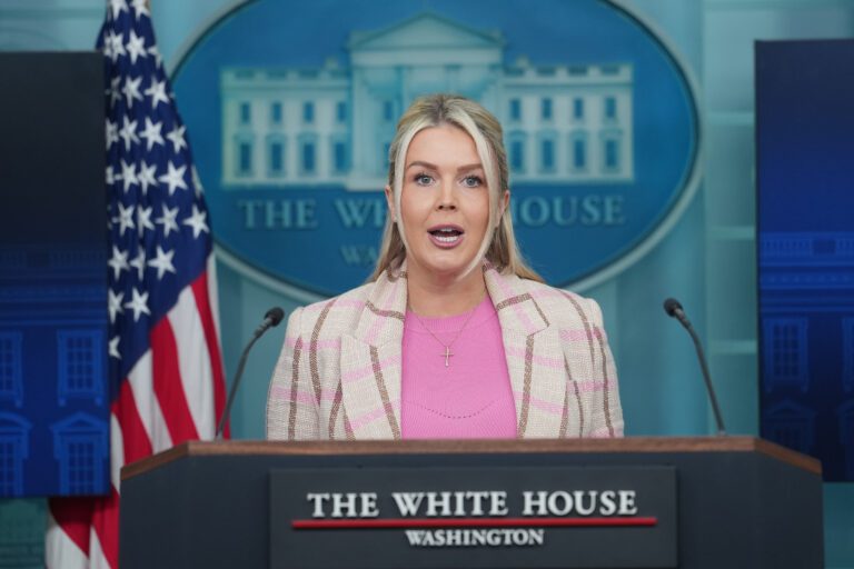 2026 美國將重啟徵兵制打伊朗？特朗普政府態度解析與華人家長應對指南