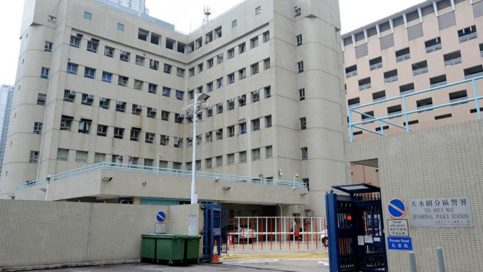 天水圍貨倉發生盜竊案 逾百噸雞腳連同五個貨櫃不翼而飛