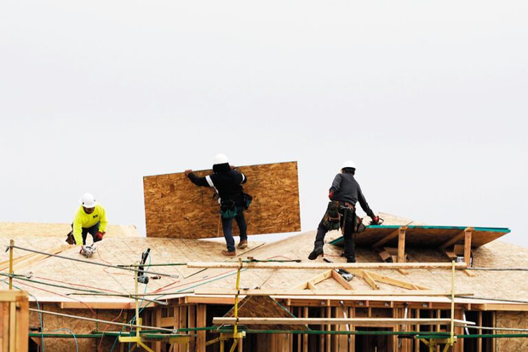 加州很多可負擔房屋項目需要資金才可動工。美聯社資料圖片