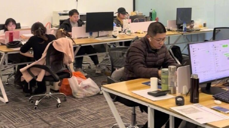 杭州共享辦公室推「扮返工」服務 月費299元吸引創業者