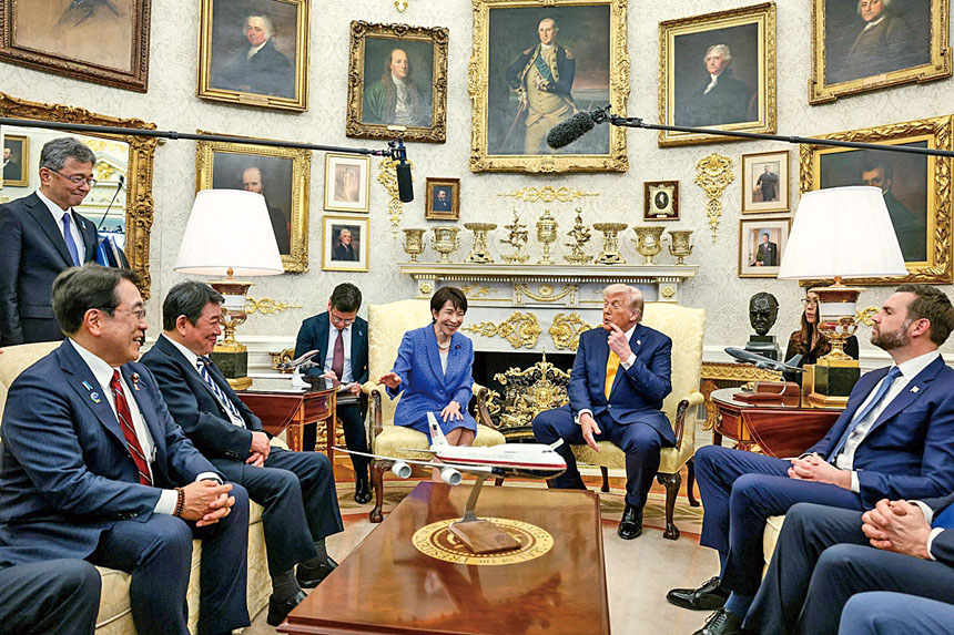 高市早苗赴美訪問,19日在白宮和特朗普舉行雙邊會談。路透社