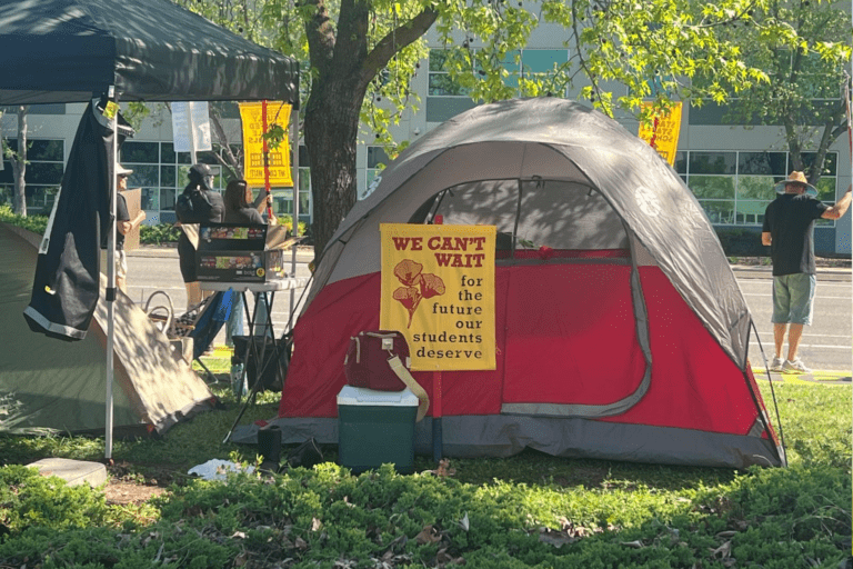 Natomas教師罷課結束 Twin Rivers校區勞資矛盾升溫｜細說燊語