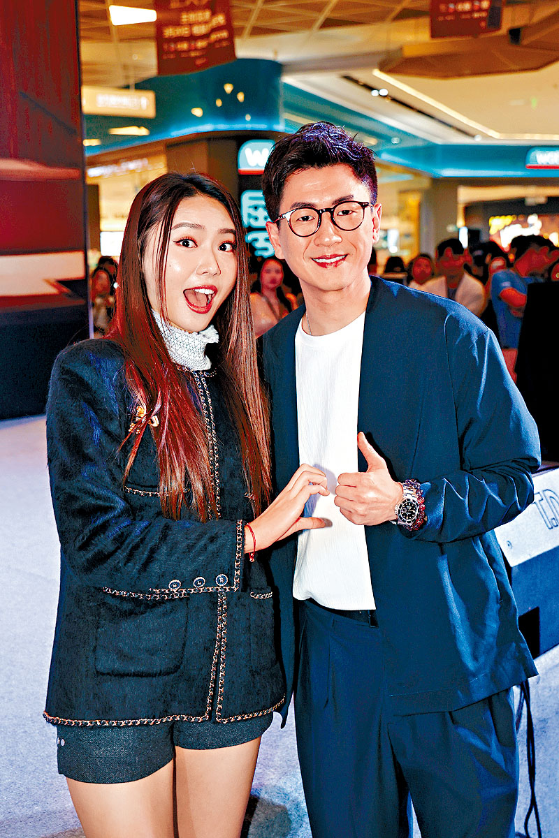 馬貫東（右）笑言被六頁紙對白考起。