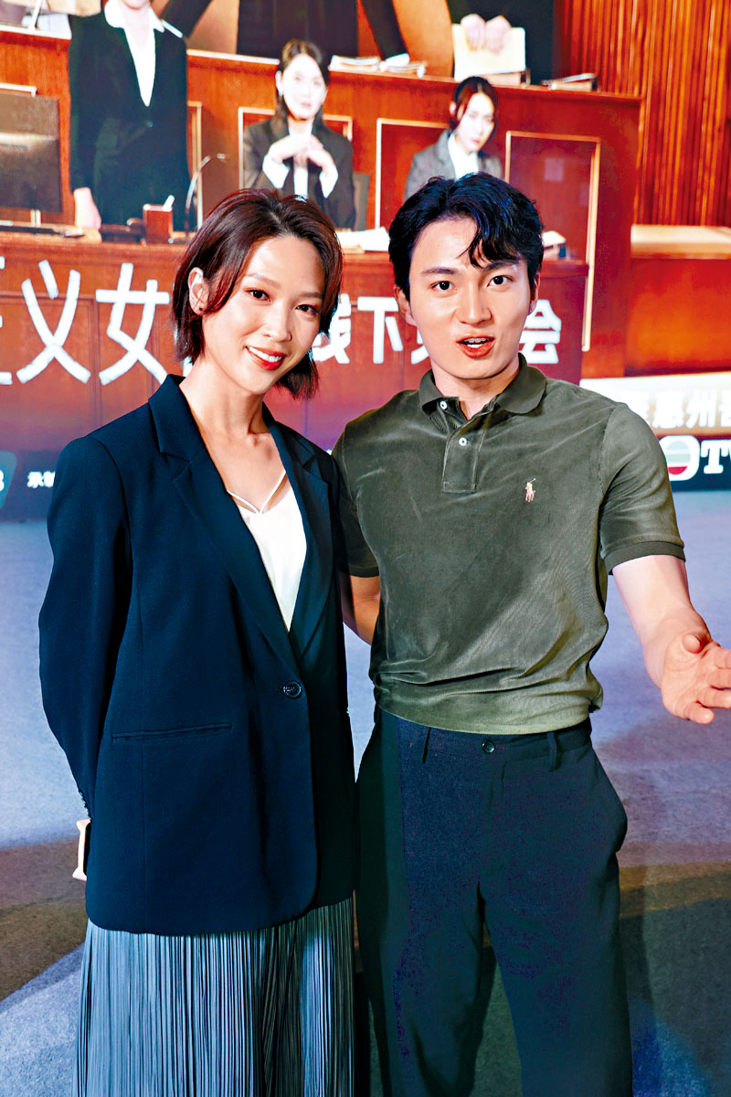 周嘉洛和蔣祖曼均指阿佘好玩得！