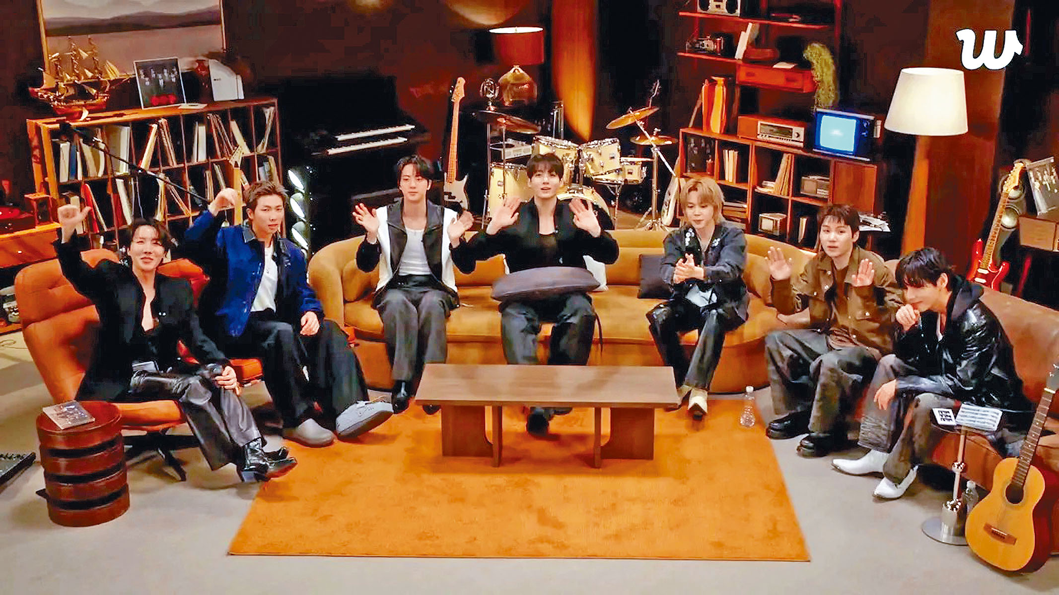 昨日,BTS開直播談及新碟創作幕後花絮。