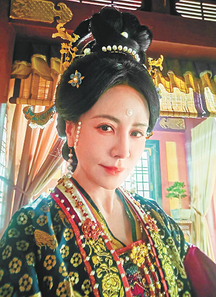 田麗在《逐玉》飾演安太妃。網上圖片