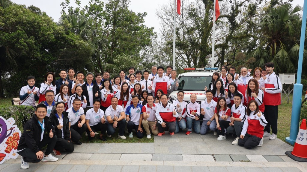 律師會與警務處山頂警署聯誼 深化合作推動青少年法治教育