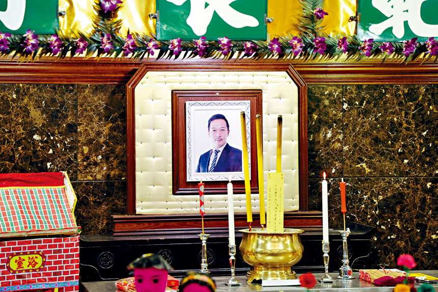 游飈上月因腦出血離世，終年57歲。