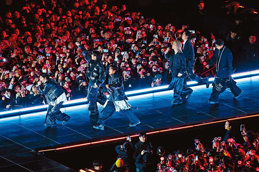 BTS全員開騷，ARMY們興奮得全程尖叫！路透社