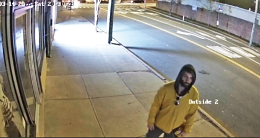 警方公布照片通緝涉案嫌犯。