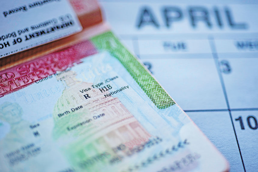 特朗普改革H-1B衝擊灣區就業市場。Adobe Stock
