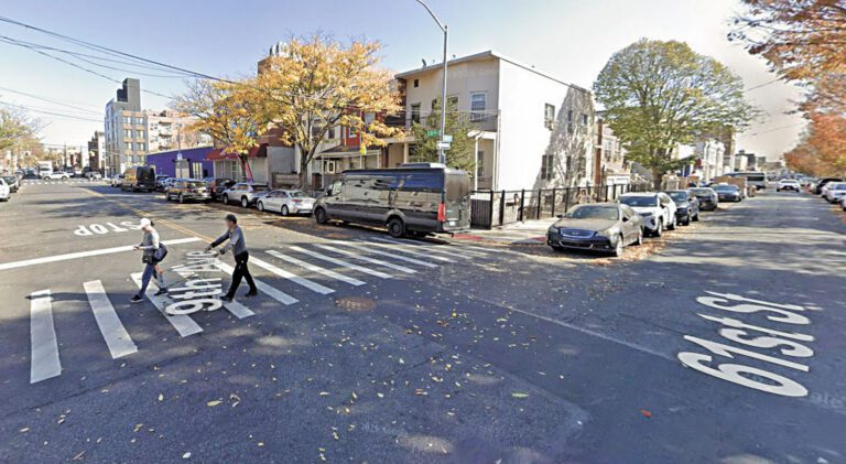 布碌崙九大道與61街交匯處22日發生槍擊案。 谷歌地圖截圖