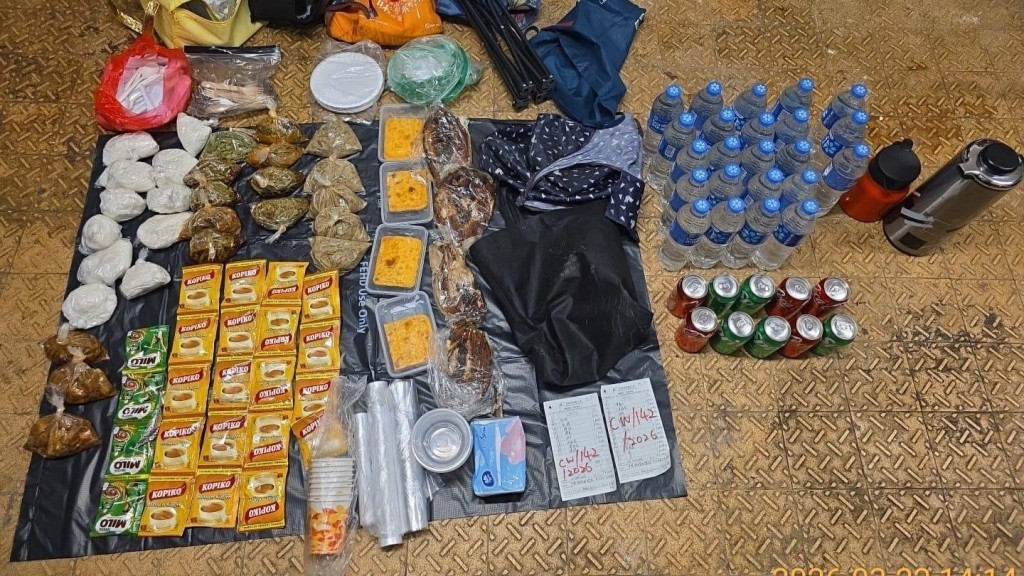 食環署周末多區執法 打擊無牌熟食小販拘4人