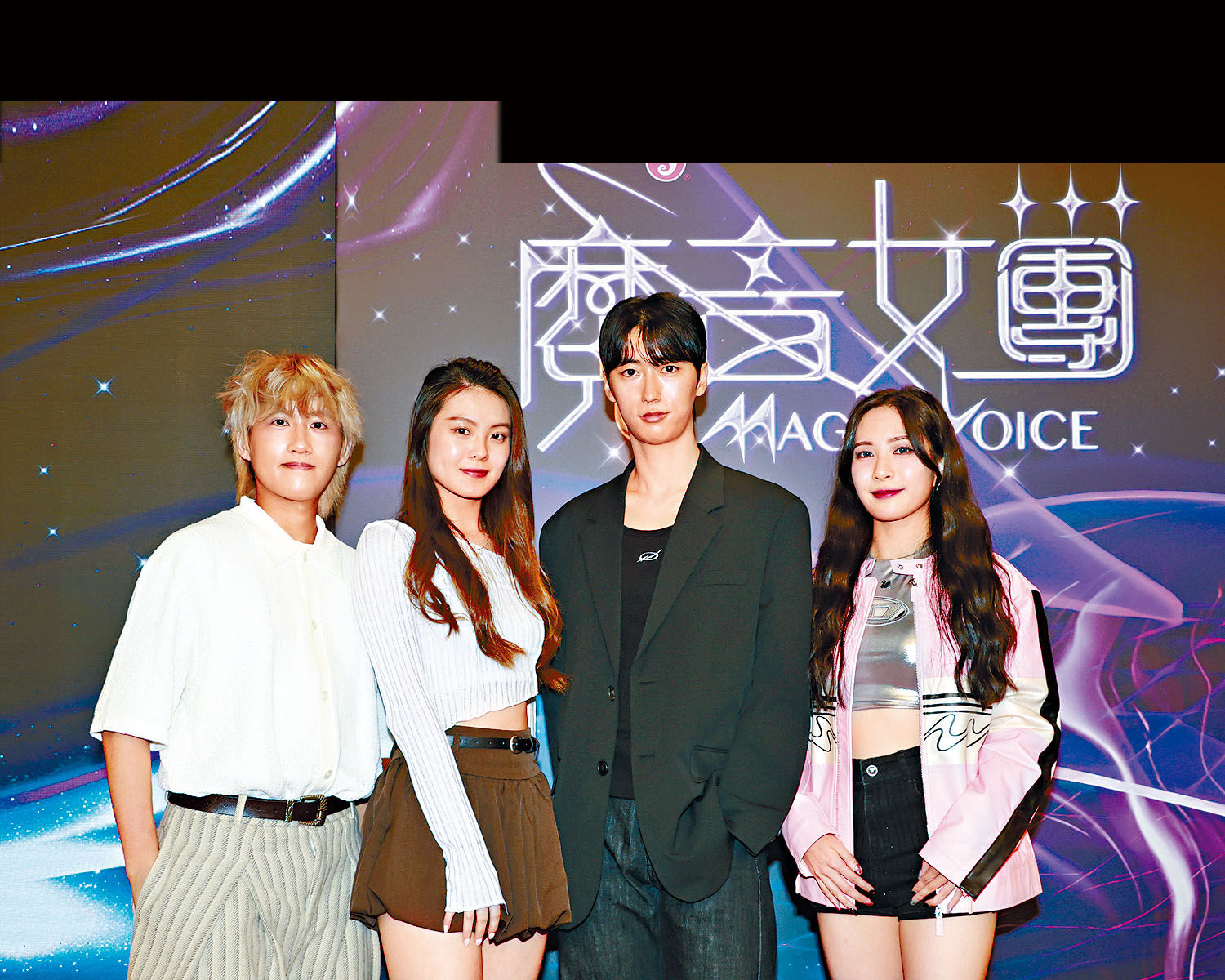 （左起）YS韓國偶像學院派出香港導師cola、香港導師Natalie、韓國導師Geon及香港首席導師Lenna T.助陣。