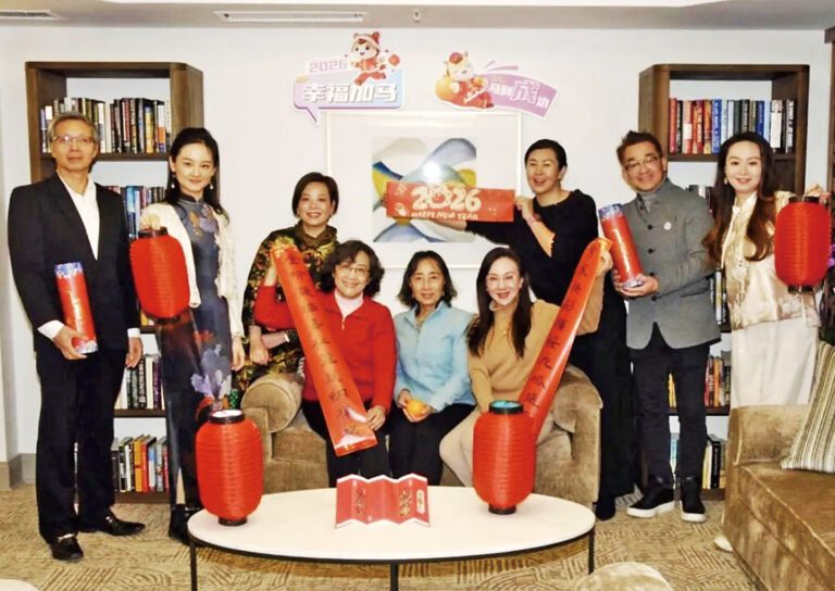 部分與會者合影。 主辦方提供