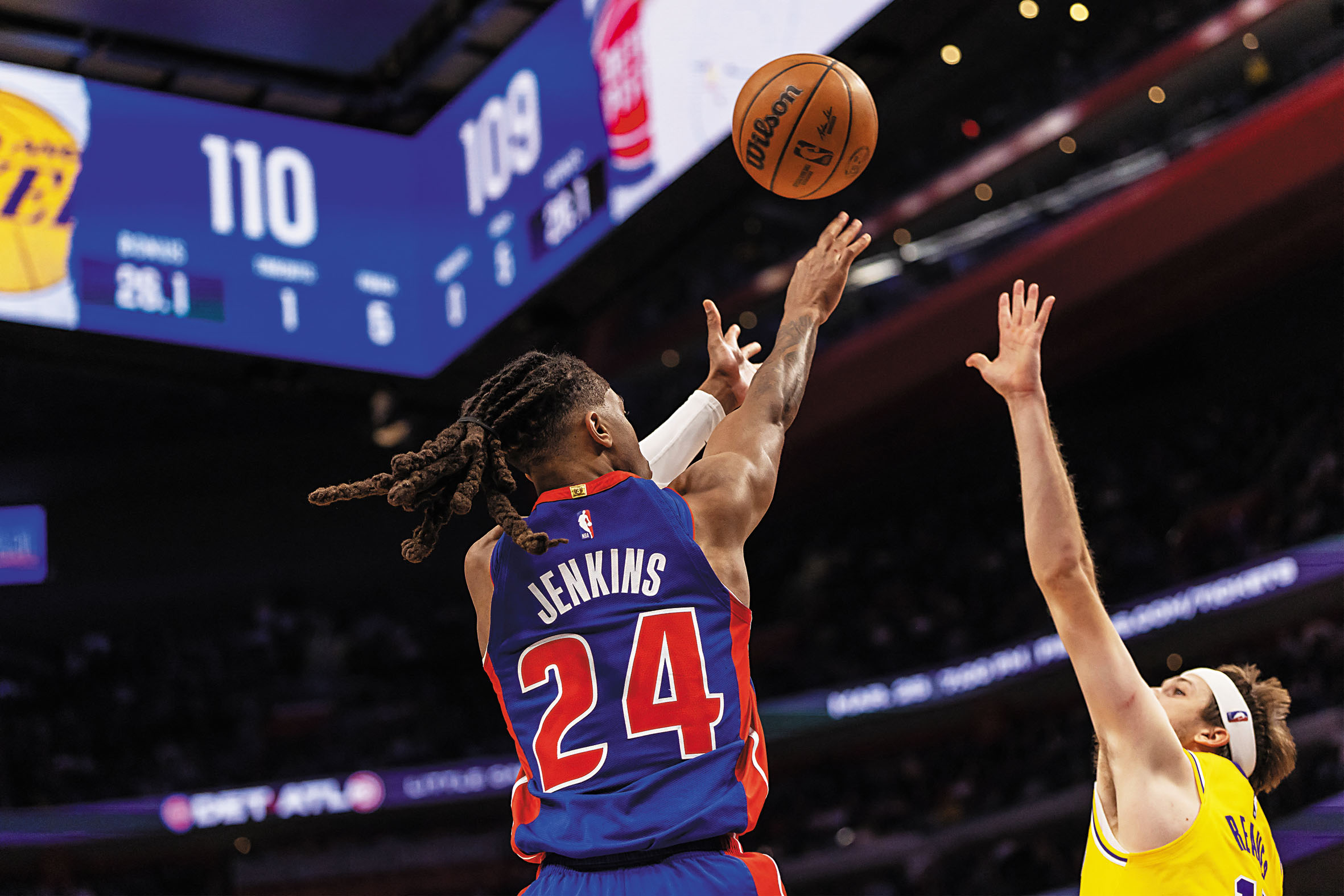 活塞後衛詹金斯在比賽最後時刻貢獻準絕殺,擊敗湖人。路透社