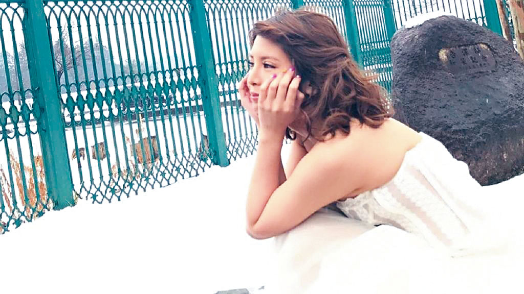 坂口杏里再爆醜聞，上周因店舖盜竊被捕。