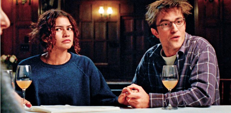 ■Zendaya的角色自爆曾想在校內進行大屠殺，此劇情安排遭槍擊案受害者遺屬抗議。