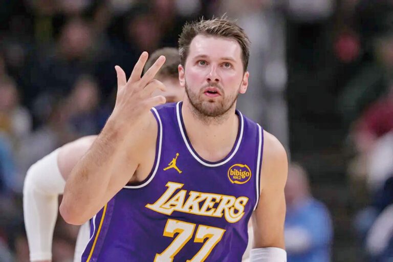 東契奇本季第14次單場突破40分，是全聯盟最多。美聯社