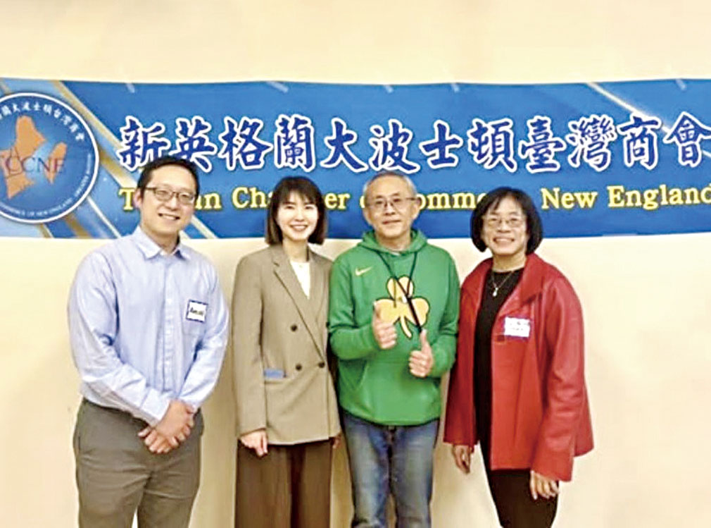 主持人及主講嘉賓合影。