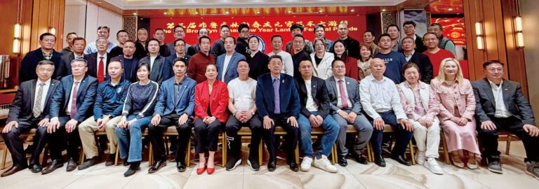 部分出席22日感謝晚宴嘉賓合影。