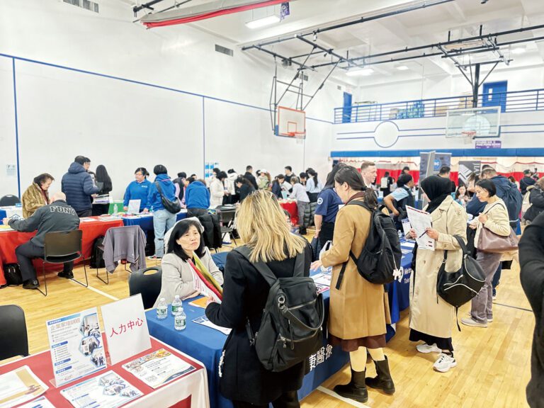 招聘會現場。