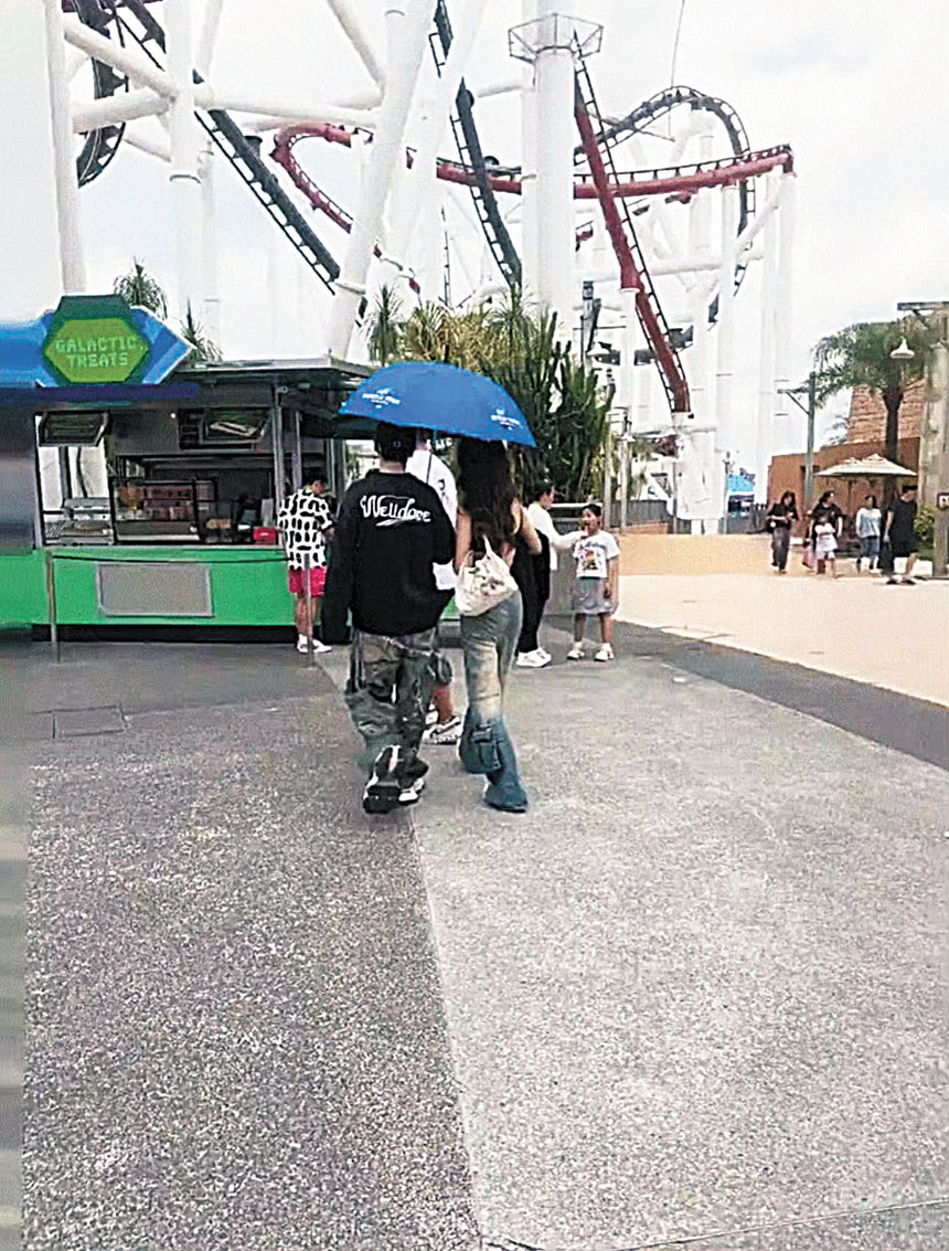 黃曉明此前被拍到新戀情。網上圖片