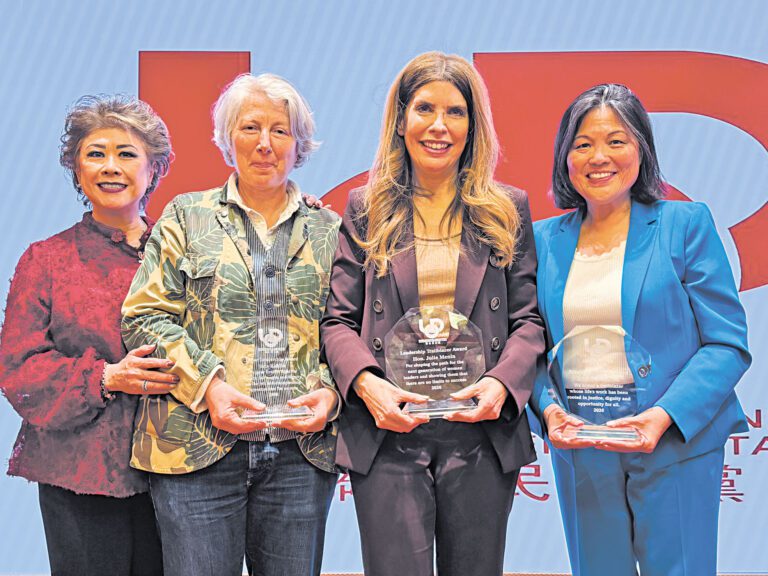 獲獎者合照，左起司徒仲青、Kris Kohler 、朱曼寧及蘇維思。