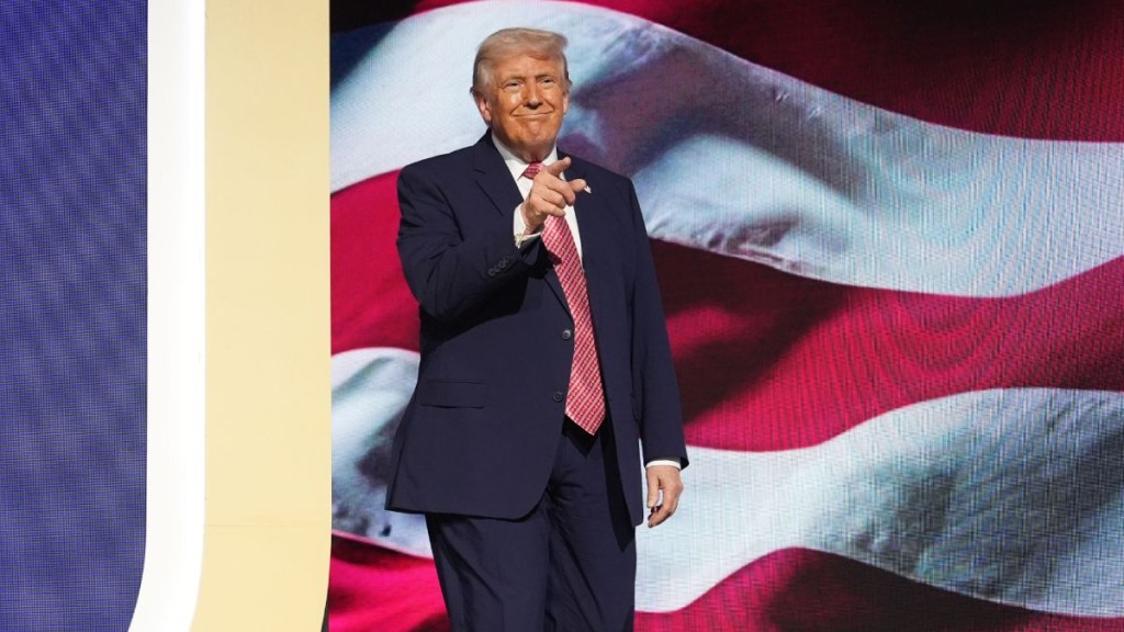 特朗普讚揚中國製造業成就 強調必須予以尊重