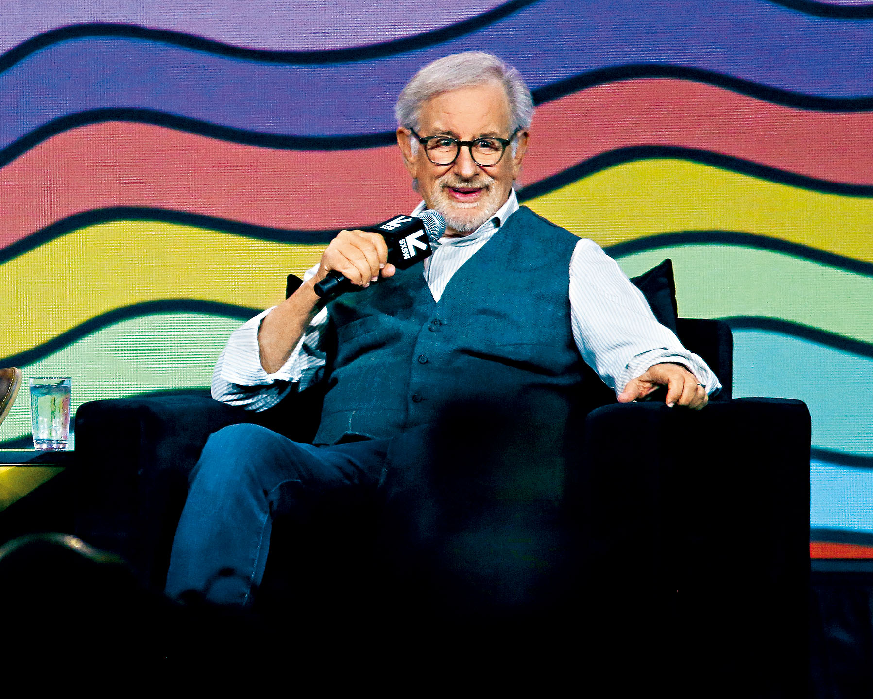 連大導演史提芬史匹堡都忍唔住暗寸甜茶，可見他今次真的得罪了不少圈中大佬。